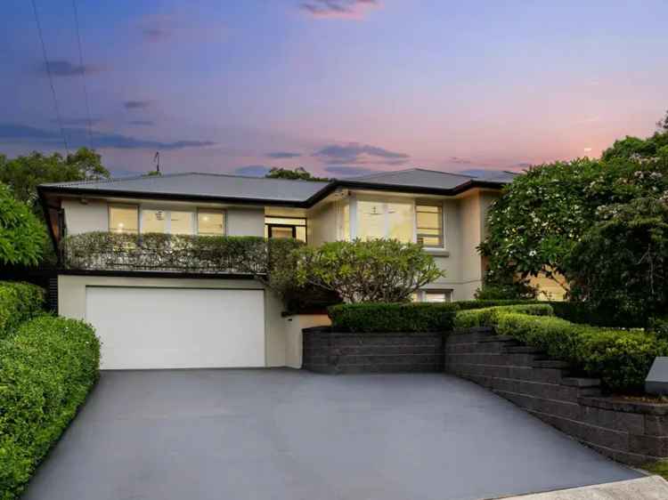 Stylish Family Home Beecroft Pool Alfresco Living