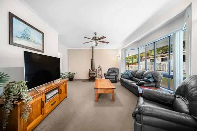 Peaceful Living on Petrie