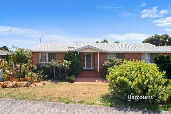 House For Sale in Devonport, Tasmania