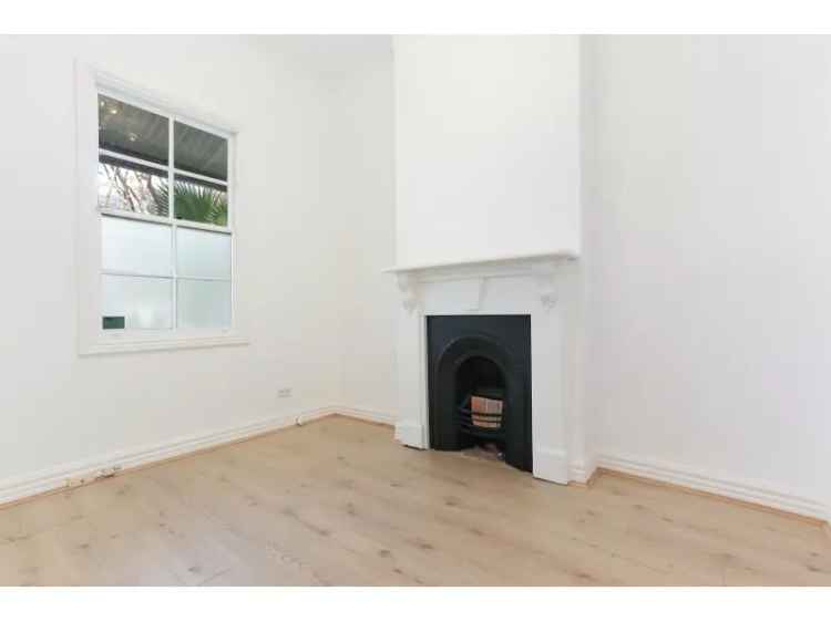 Beautiful 3 Bedroom Terrace