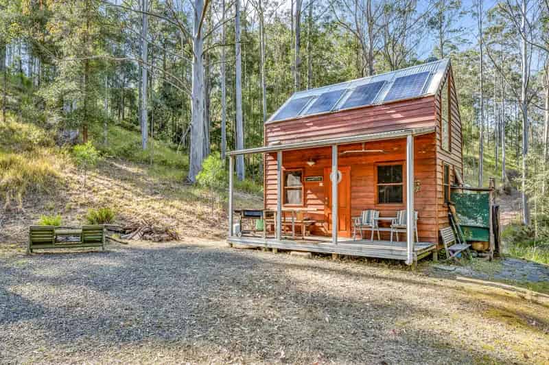 CARROWBROOK - With Your Own Creek Frontage