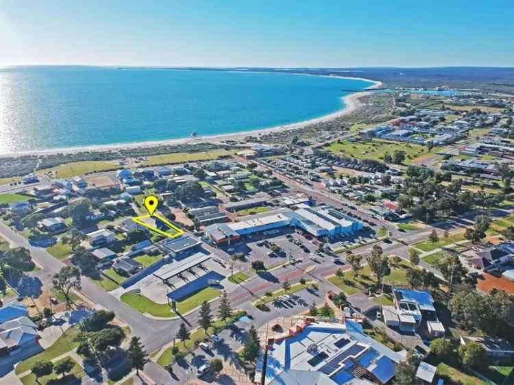 House For Sale in Jurien Bay, Western Australia