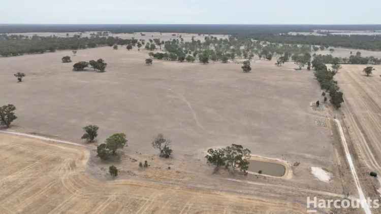 Rural For Sale in Rural City of Horsham, Victoria