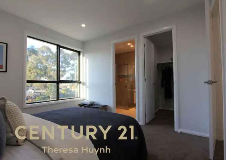 4/14 Victoria Avenue, Springvale VIC 3171 - Townhouse For Sale