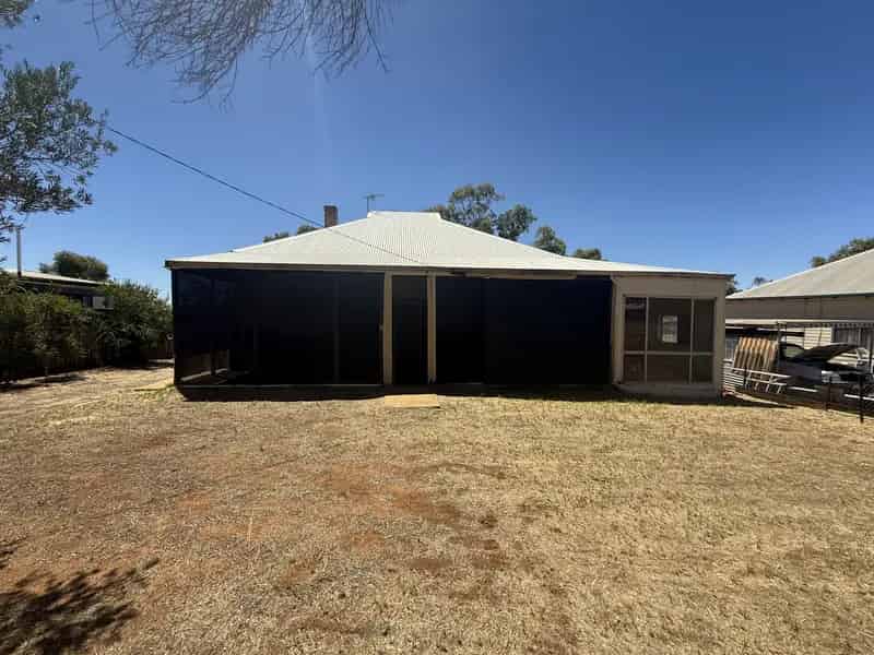 Charming Cottage in the Heart of Mullewa - A Renovator's Dream