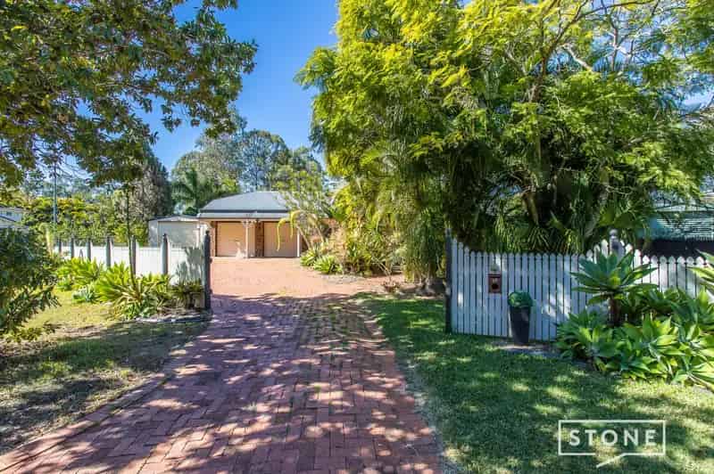 Real Estate For Lease - 17 Parkview Place - Bridgeman Downs , QLD