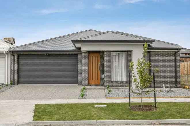 House For Sale in Melbourne, Victoria