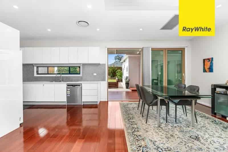 YOUR STYLISH FAMILY HOME AWAITS