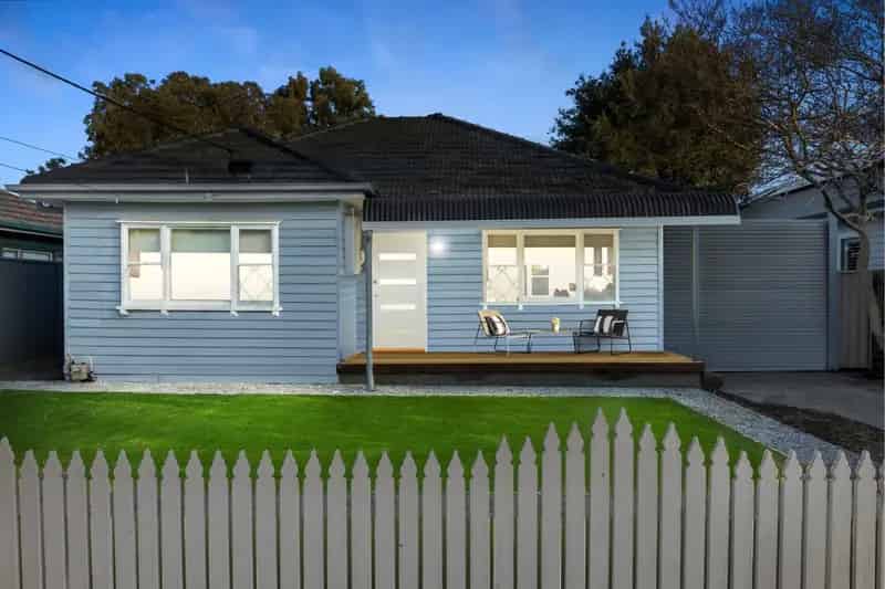 House For Rent , 21, Oakland Street, Melbourne, Victoria