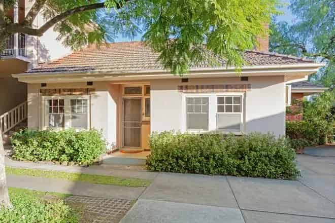 Apartment For Sale , 18-20, Burton Avenue, Melbourne, Victoria