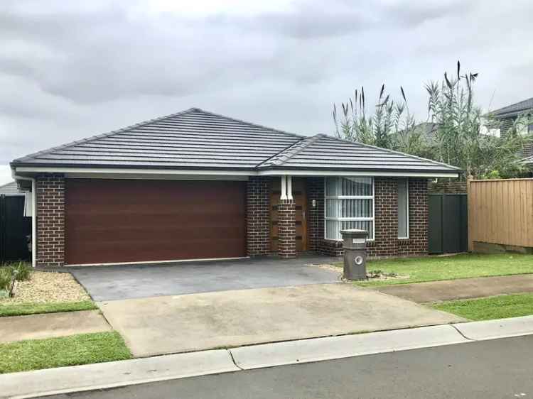 Real Estate For Lease - 17 Steward Street - Oran Park , NSW