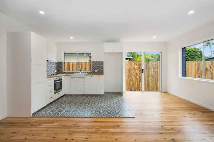 A Maroochydore Beauty, Four Bedrooms With Additional Study