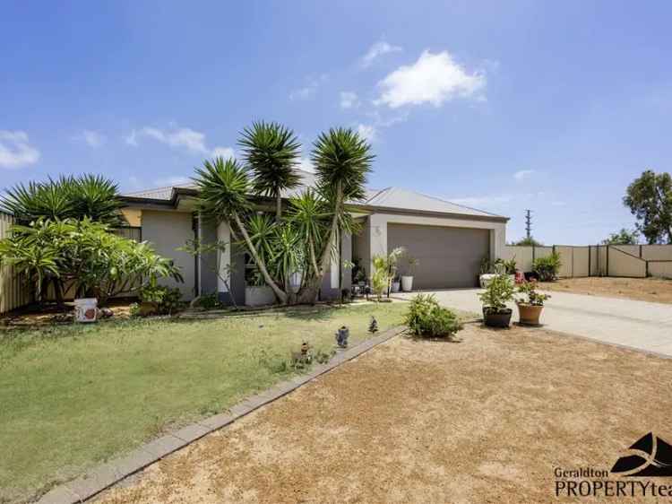 House For Sale in Geraldton, Western Australia