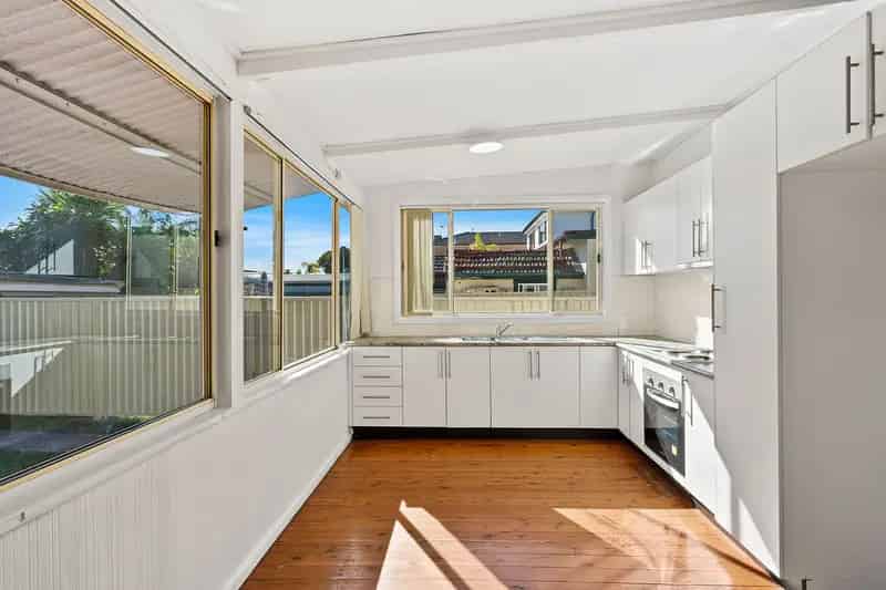 Real Estate For Lease - 24A Napoleon Street - Sans Souci , NSW