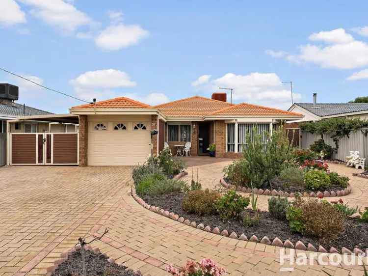 3 Bed Canal Home South Yunderup - Low Maintenance Lifestyle