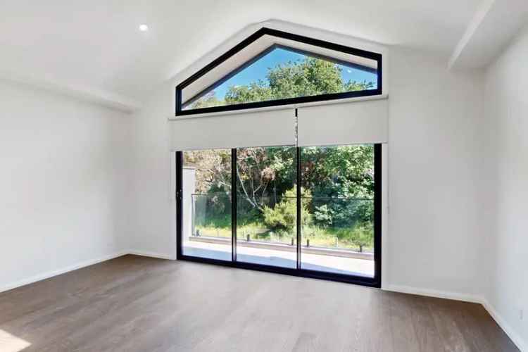 Residential For Sale in Melbourne, Victoria