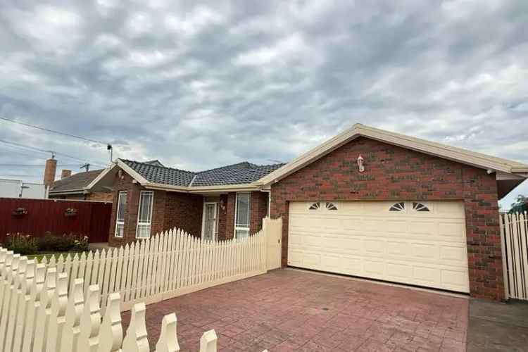 3 Bed 2 Bath Home Near Werribee Main Strip