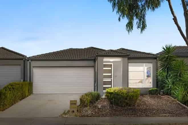 House For Sale , 8, Talisker Street, Melbourne, Victoria