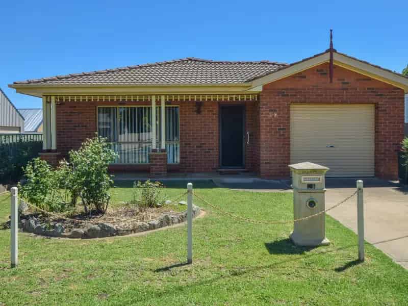 House For Sale , Young, New South Wales