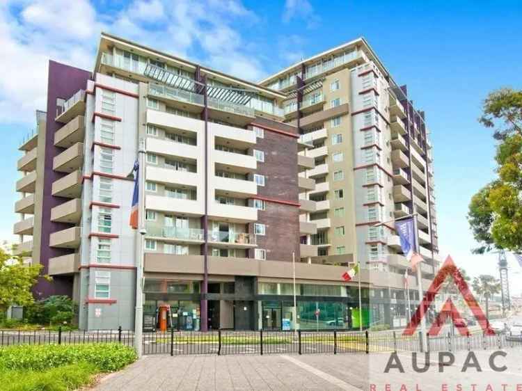 3 Bedroom Apartment near Burwood Station