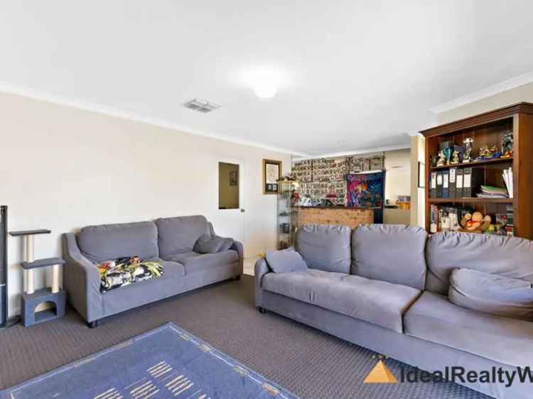 House For Sale in City of Gosnells, Western Australia