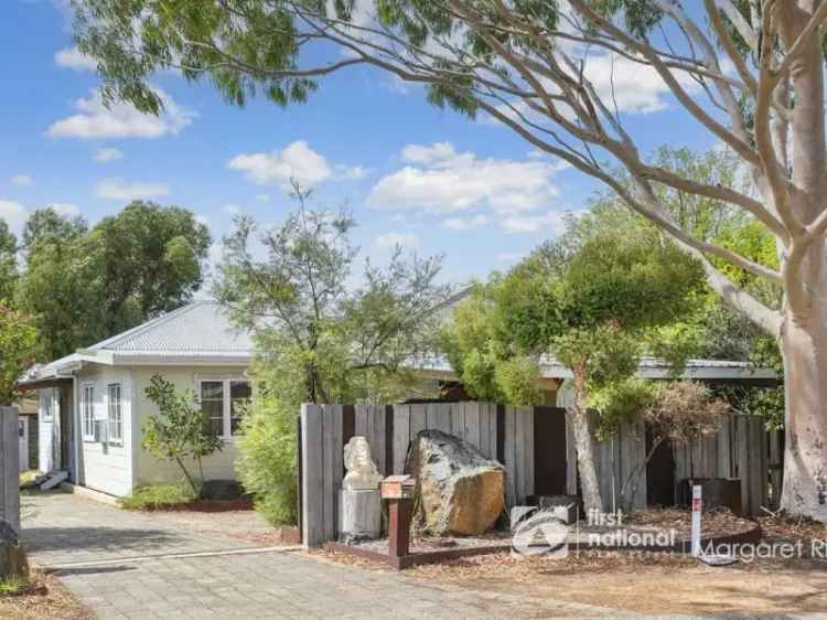 House For Sale , Margaret River, Western Australia