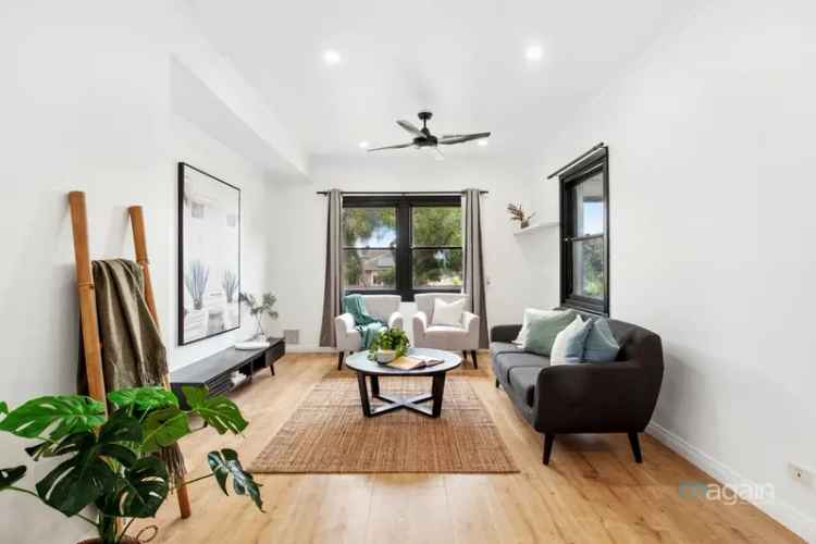 3 Bedroom House in Adelaide Near Morialta Secondary College