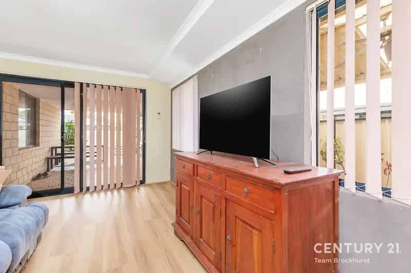 11 Kirkpatrick Court, Seville Grove WA 6112 - House For Sale