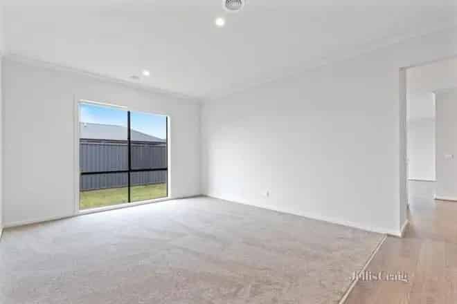 House For Rent , 8, Cork Street, Ballarat, Victoria