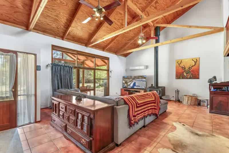 Rural property For Sale , Alpine Shire, Victoria