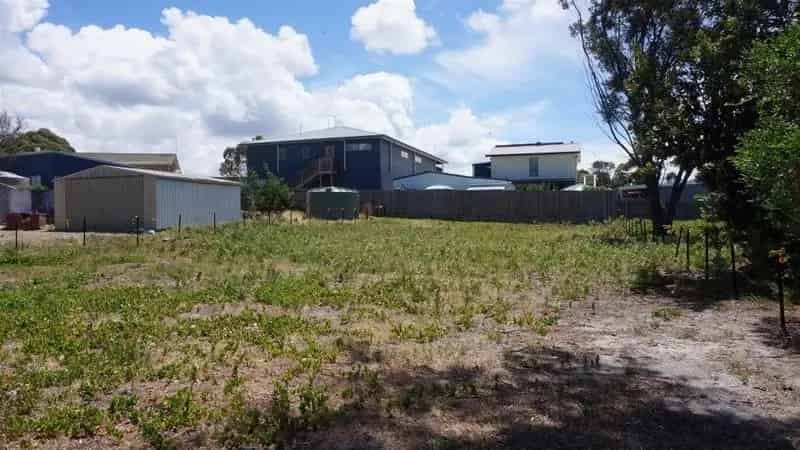 Buy Land Near Lake Victoria with Convenient Amenities