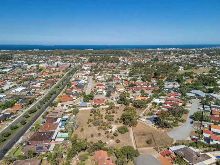 Hamilton Hill Development Site: 7639m2 Elevated Land with Coastal Views