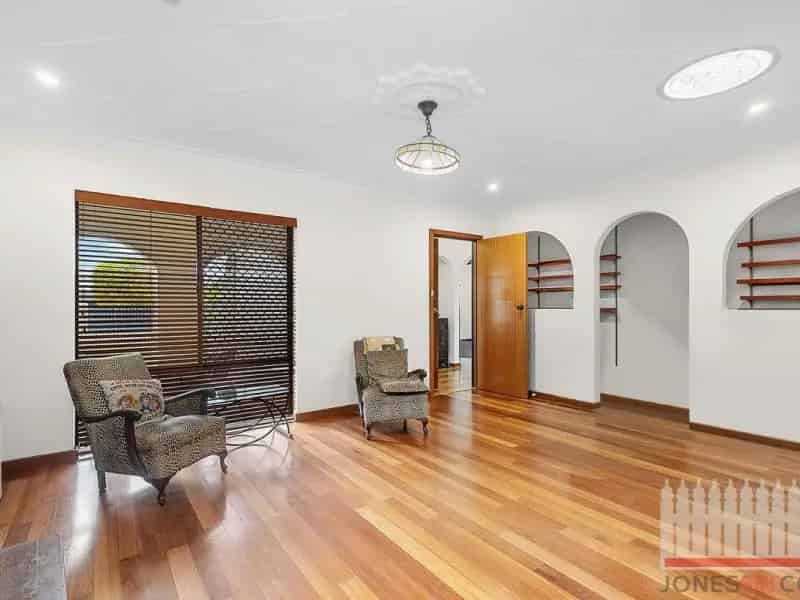 House For Sale , Town of Bassendean, Western Australia