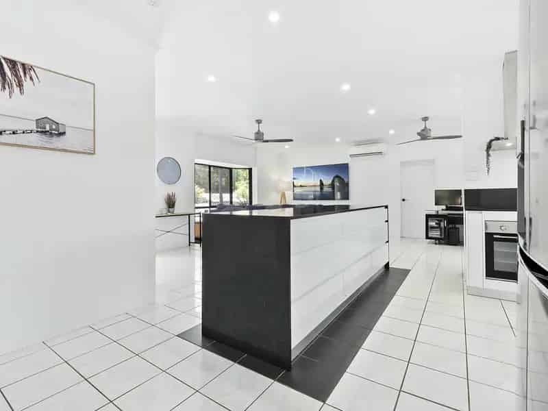 House For Sale , Kewarra Beach, Queensland