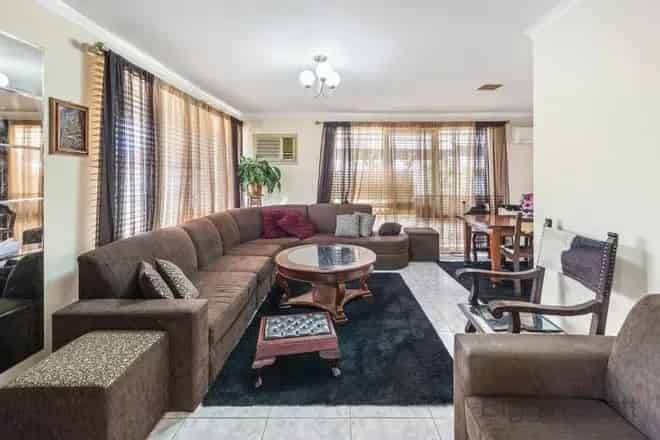 House For Rent , 11, Croydon Avenue, Melbourne, Victoria