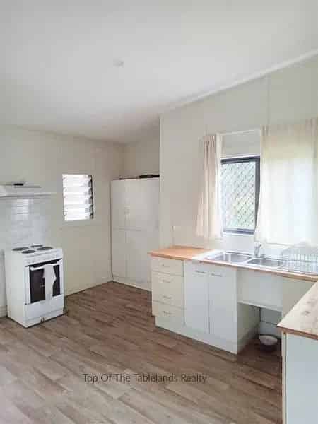 REDUCED---Renovated cottage in Mount Garnet