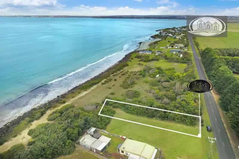 buy land stunning coastal allotment in dutton way
