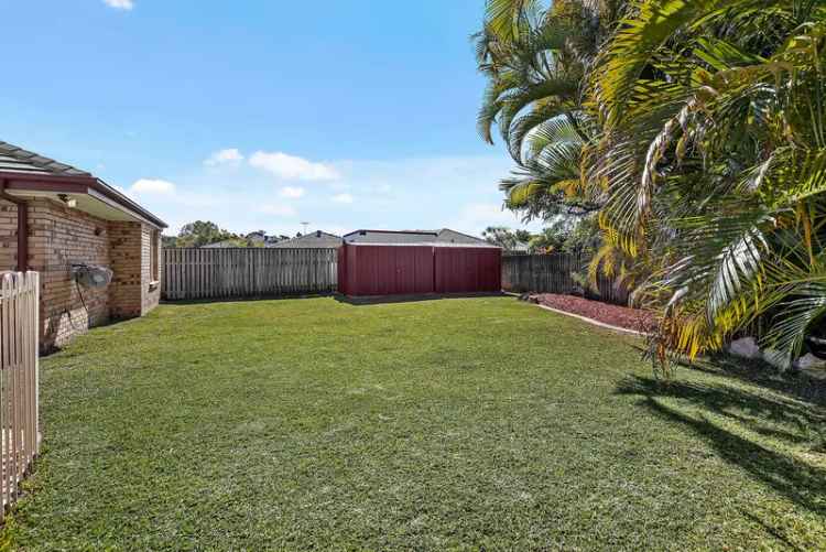 Lovely Family Home on 824 sqm Block!