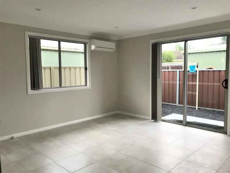 Lease Stylish Granny Flat in Bligh Park with Modern Features