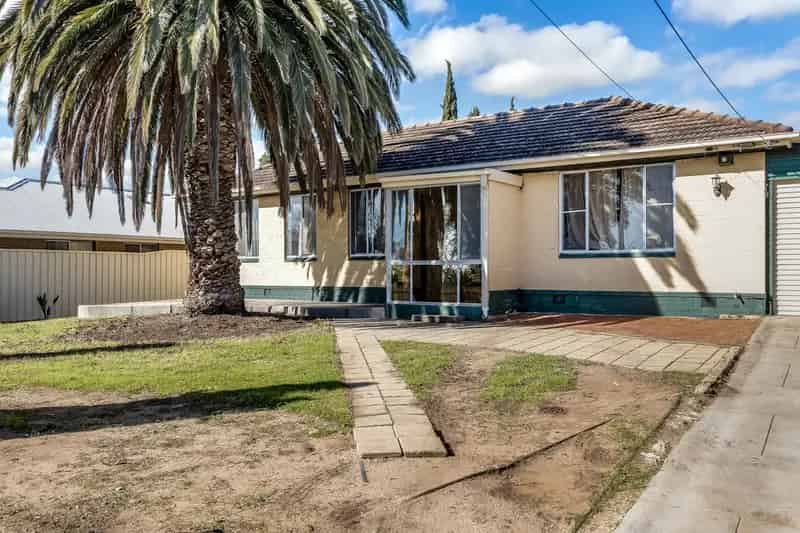 Renovate or Rebuild Spacious Block in Convenient Northern Location