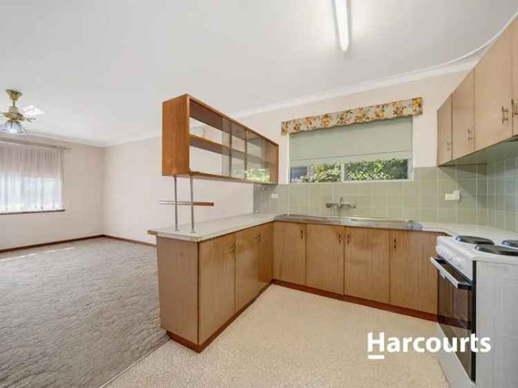 House For Sale in City of Stirling, Western Australia