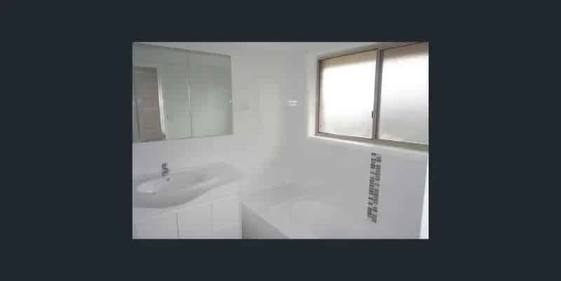 For Lease: Charming 3-Bedroom Townhouse in Woonona - $770/week