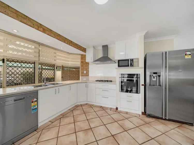 House For Sale in City of Gosnells, Western Australia