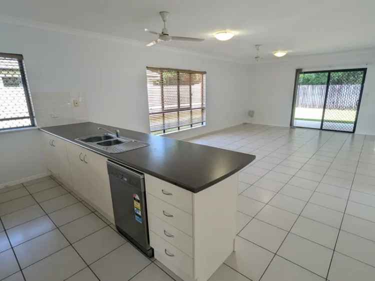 Buy House 4 Bedrooms Air Conditioned Close to Schools and Shops