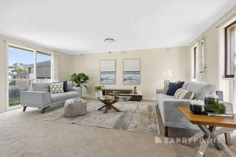 5 Bedroom Family Home with Modern Comforts