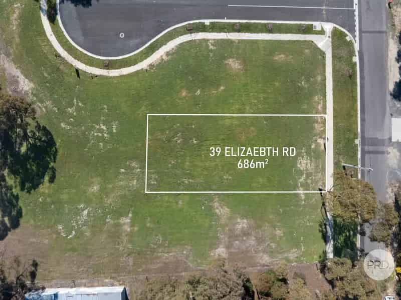 Magnificent homesite in Brilliant location!