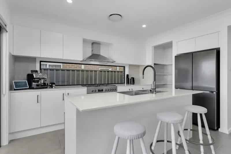 Real Estate For Sale - 91A Liz Kernohan Drive - Elderslie , NSW