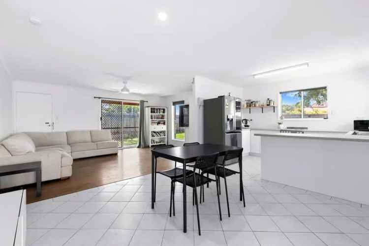 Low Maintenance Brick Home Near Marina Precinct