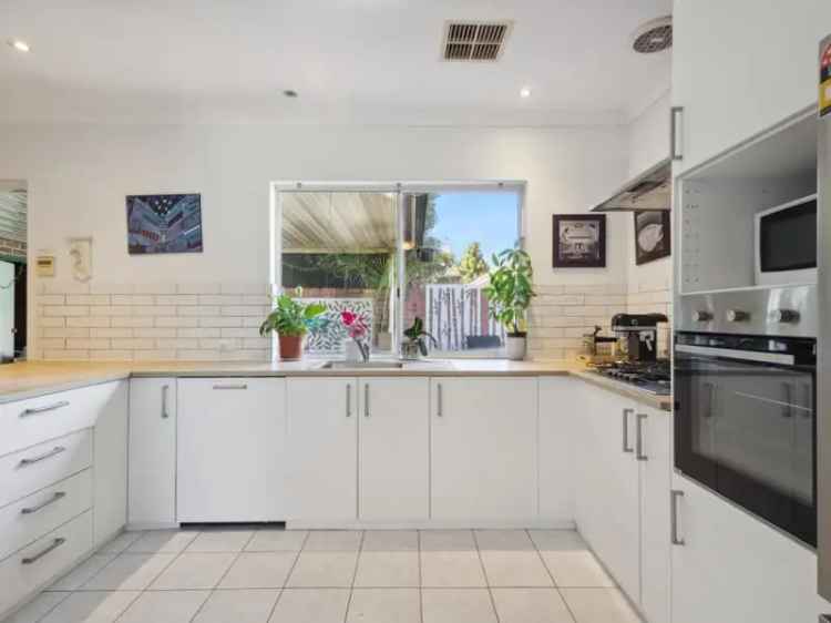 Villa For Sale in City of Vincent, Western Australia