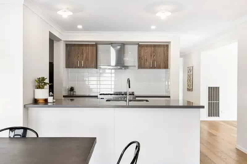 Real Estate For Lease - 34 Easey Road - Beveridge , VIC